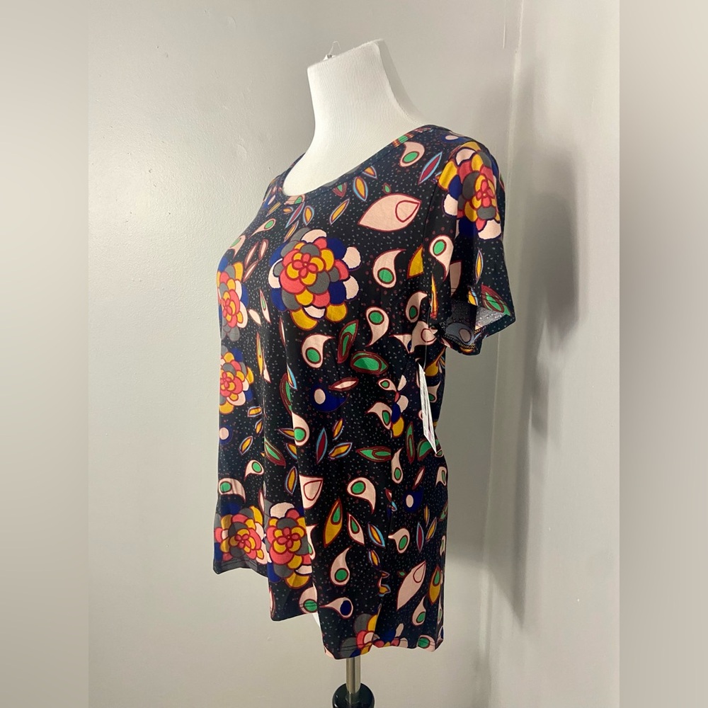 LuLaRoe Classic T Shirt NWT Black Multicolor Abstract Floral Short Sleeve - Picture 3 of 7